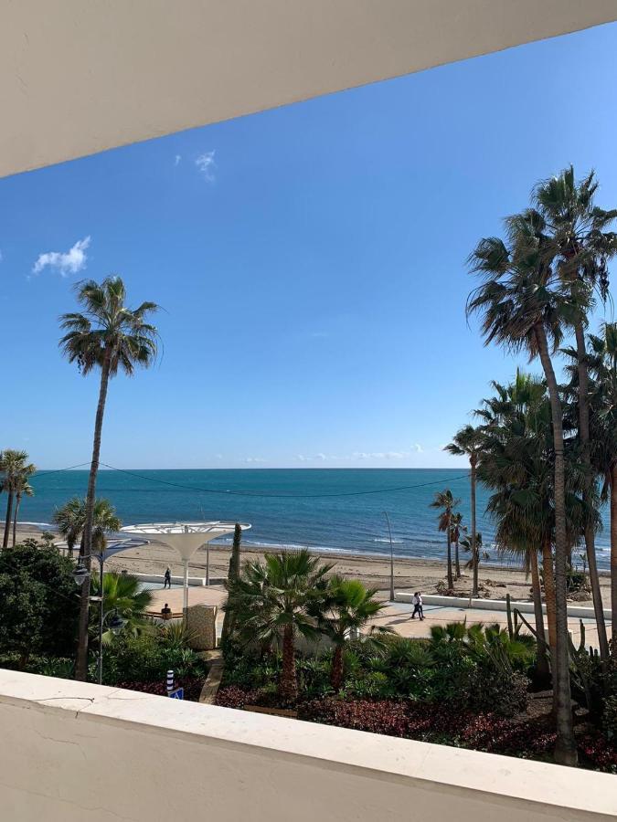 Beachfront Primera Linea De Playa En Casco Antiguo Estepona Exterior photo