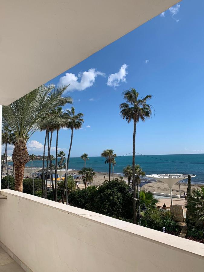 Beachfront Primera Linea De Playa En Casco Antiguo Estepona Exterior photo