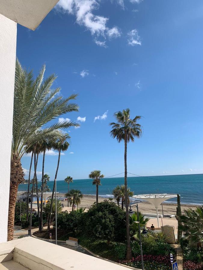 Beachfront Primera Linea De Playa En Casco Antiguo Estepona Exterior photo